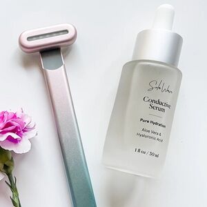 SOLAWAVE Pure Hydration Conductive Serum Hyaluronic Acid & Aloe Vera - 30 mL